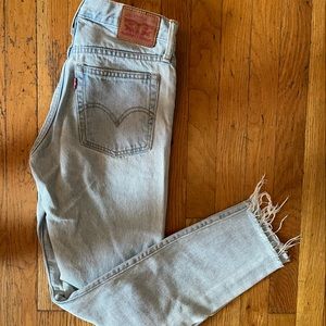 Levi’s straight leg 501’s